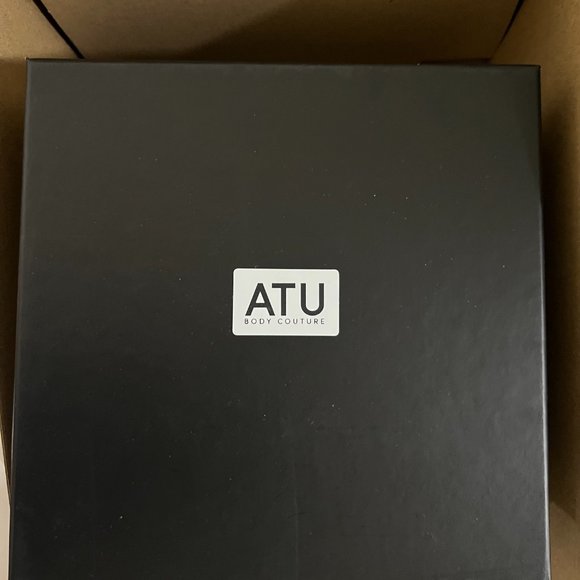 ATU BODY COUTURE leopard-print pussy-bow sheer blouse (BRAND NEW) - Picture 3 of 4